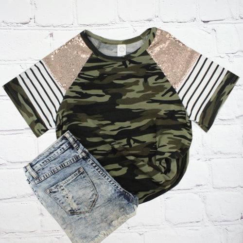 CAMOUFLAGE STRIPES AND SEQUIN HALF SLEEVE