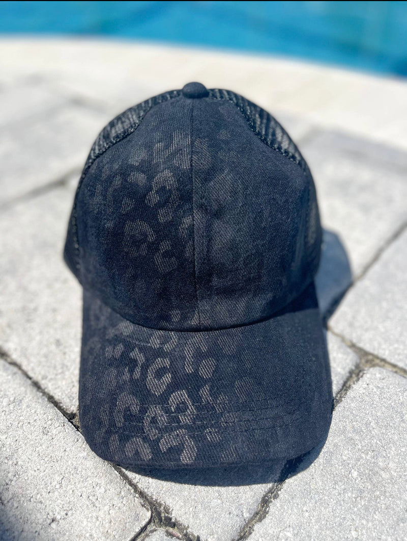 BLACK LEOPARD HAT